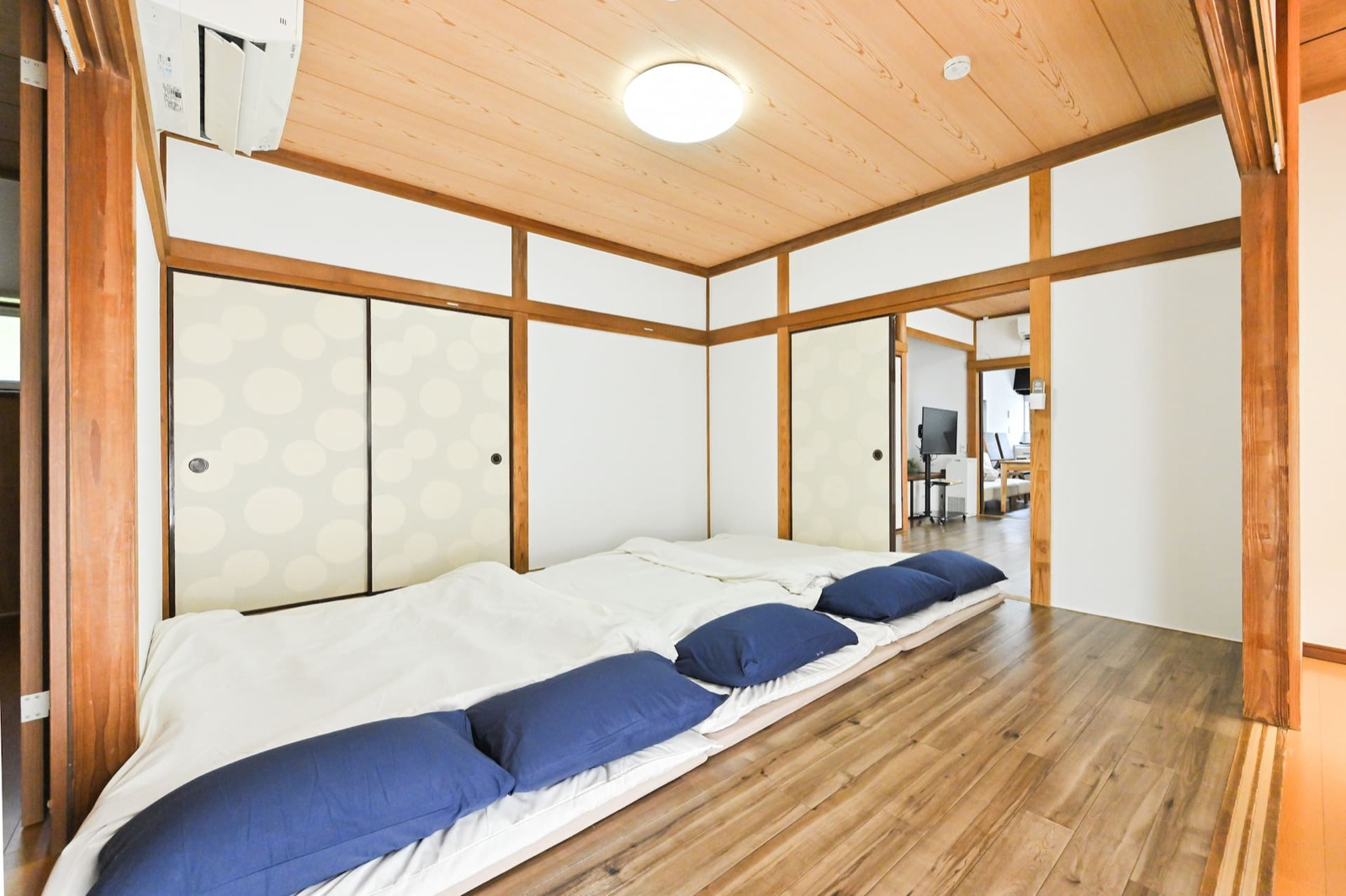 Tatami room with futon bedding