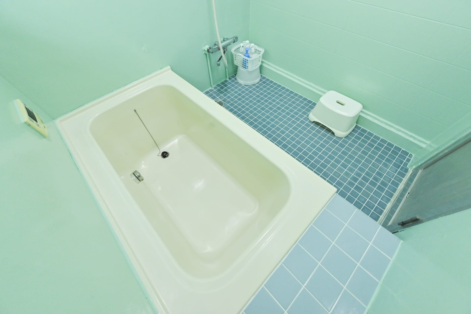 Bathroom with bathtub
